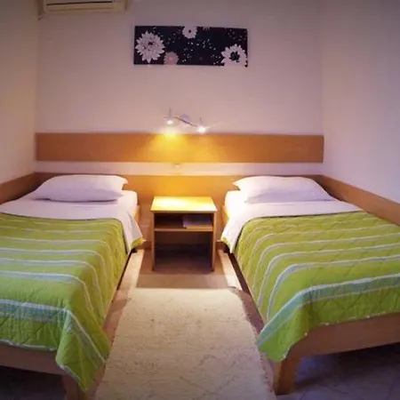 Bed & Breakfast Evandjelina Sremska Kamenica