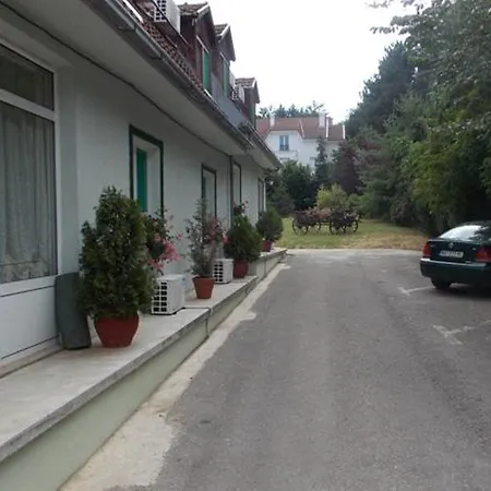Evandjelina 3*